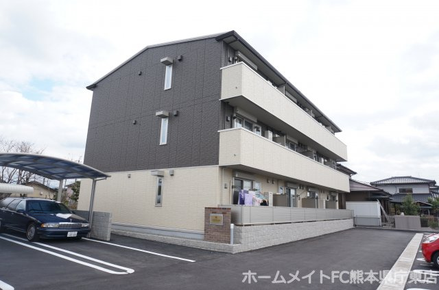 熊本市東区長嶺東５丁目のアパート