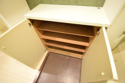 【収納】 | プリオーレ神戸 | シューズボックス