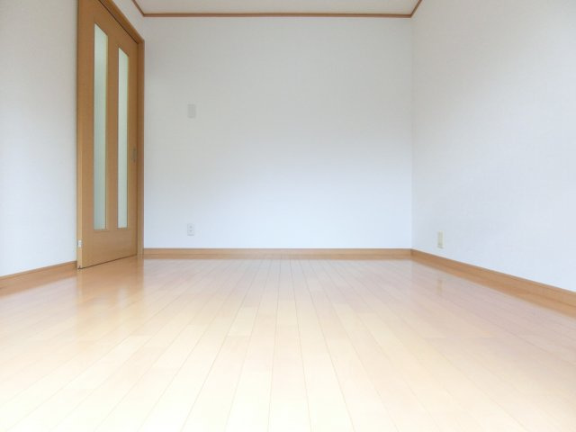 RH錦町の洋室