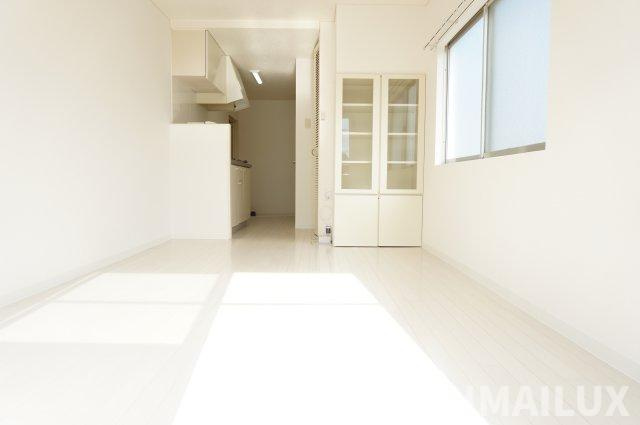 熊本市中央区渡鹿５丁目の賃貸マンションの居間・リビング