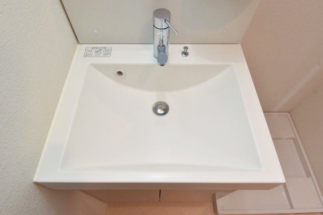 サヴォイラルカンジュ　2階の独立洗面台|別号室のものになります。現状優先。