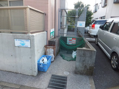 【その他共用部分】 | シエークル21 | 敷地内ごみ置き場でごみ出しもらくらく～♪忙しい社会人さんや学生さんにもうってつけ！