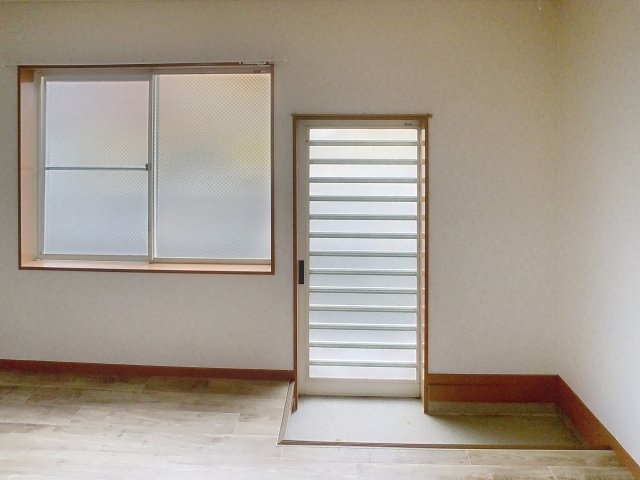 コーポ工藤の玄関