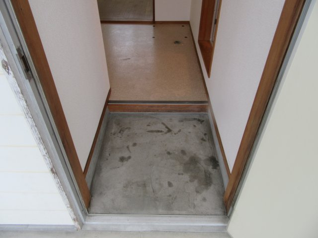 コーポ柴田の玄関|ゆったりとした玄関です