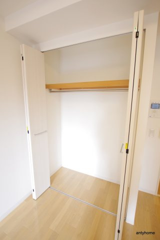 プラウドフラット新大阪　仲介手数料無料の収納