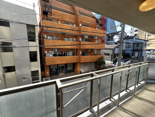 プラタナス・アベニューの展望