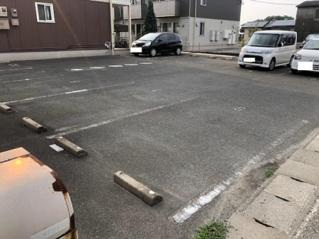 リーベンルーチェ【10，000円キャッシュバック対象物件】の駐車場|駐車場です