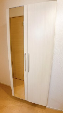 フェリシテの玄関