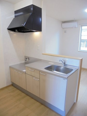 【キッチン】 | URBAN CUBIC 泉町Ⅰ
