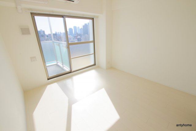 アプリーレ南森町(旧:アスール南森町)　仲介手数料無料の洋室