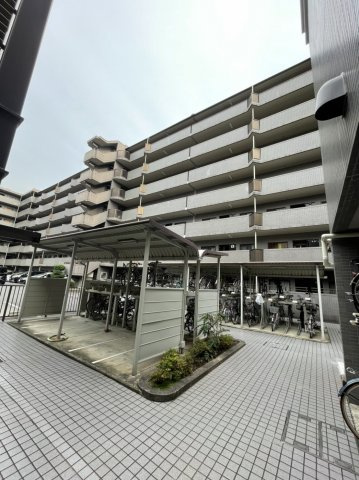 パデシオン宇治木幡の駐車場|（2022年6月）撮影
