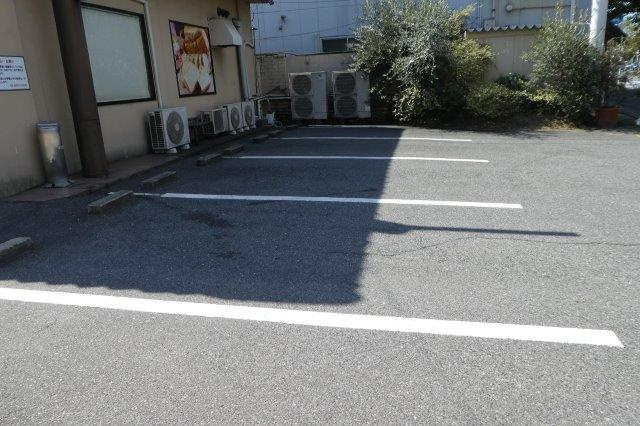 倉敷市船倉町の店舗の駐車場|北側Ｐ