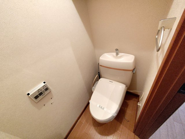 シャレー・コーセイ弐番館のトイレ