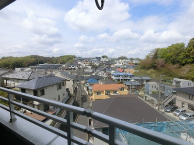 【展望】 | 綱島マンション | 前面に遮るものがないため、眺望良好です。