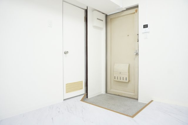 【玄関】 | チサン第6新大阪