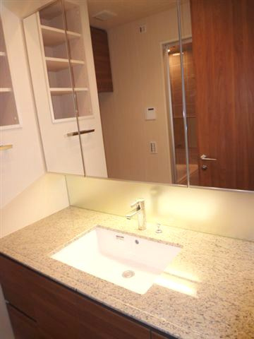 PROUD TOWER 本郷東大前の洗面所|※写真は同タイプの別室になります