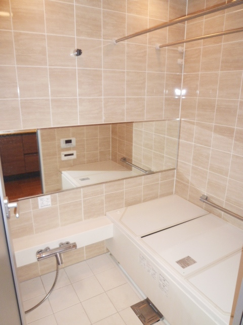 PROUD TOWER 本郷東大前の浴室|※写真は同タイプの別室になります