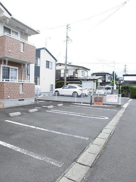 メゾンＲＭの駐車場