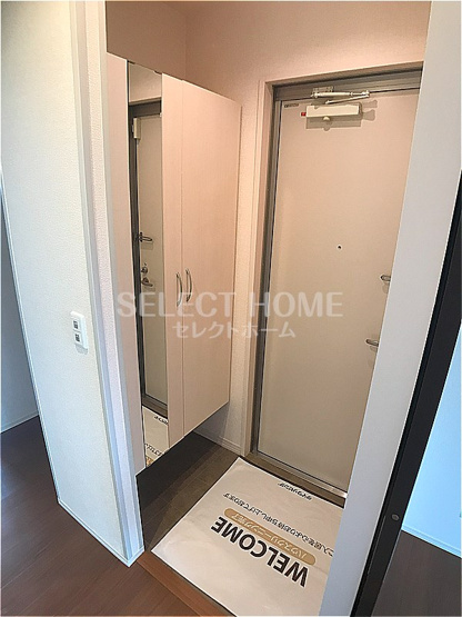 【玄関】 | フォレスタ―パーク | 収納もある玄関です
同型タイプ