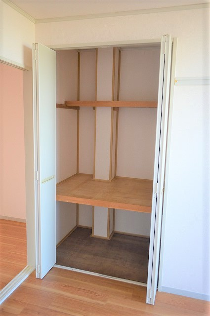 クレール清水の収納