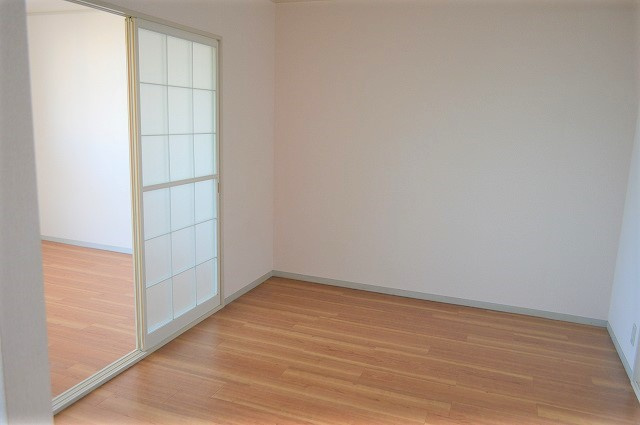 クレール清水の居間・リビング