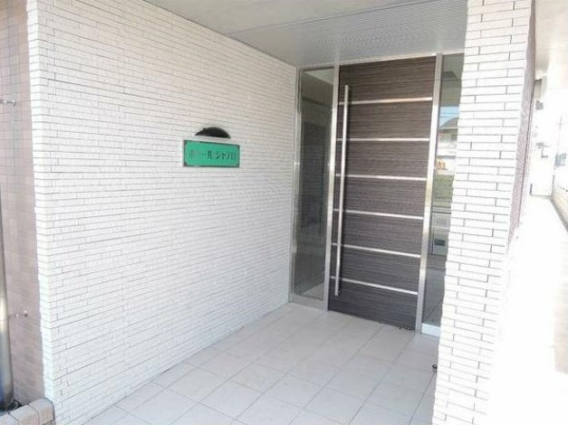 ボナールシャテロのエントランス