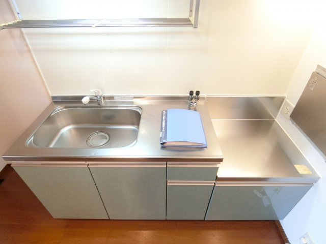 プチグリーンのキッチン|同物件別部屋イメージ写真