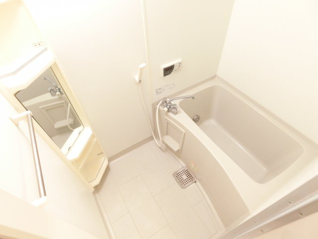 プチグリーンの浴室|同物件別部屋イメージ写真