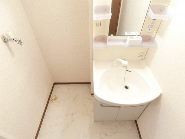 プチグリーンの洗面所|同物件別部屋イメージ写真