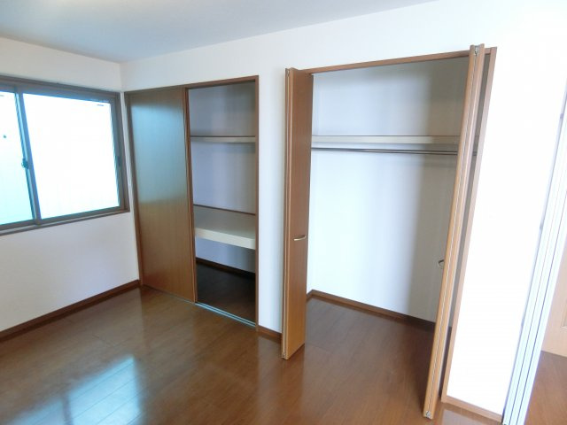 プチグリーンの収納|同物件別部屋イメージ写真