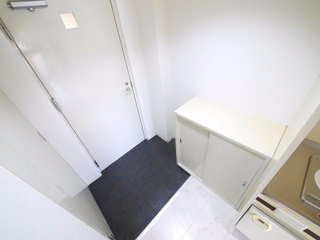 エヌエムドゥーズの玄関|落ち着いた玄関です
