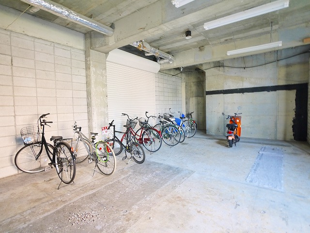 エヌエムドゥーズのその他共用部分|自転車置場完備