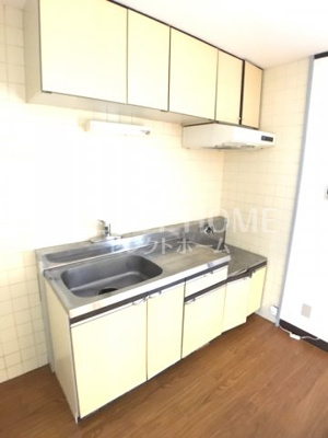 【キッチン】 | シャトルことぶき | きれいなキッチンです