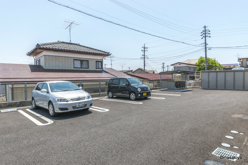 アリエッティ Mの駐車場|駐車場　2台可能です。