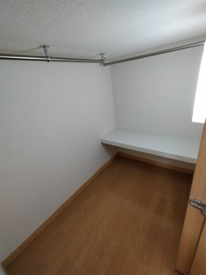  | レオパレスラピスラズリ高井田