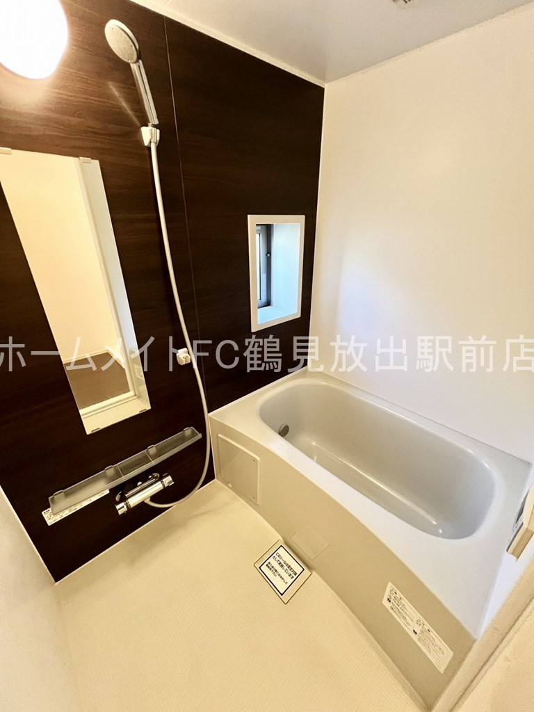ソーレ アストロC棟の浴室