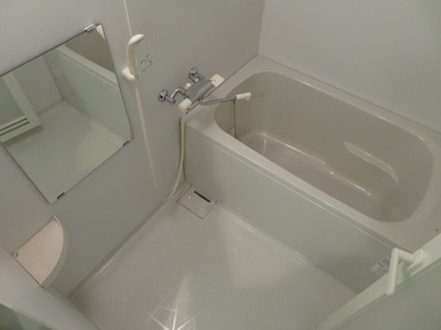 【浴室】 | アルシオネ(布施賃貸） | コンパクトで使いやすいお風呂です