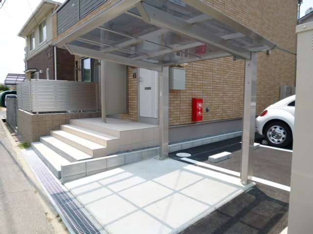 倉敷市上東のアパートのその他共用部分|自転車置き場