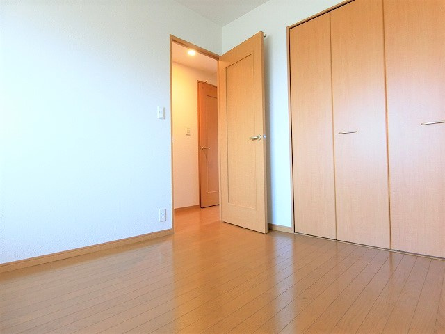 オレンジ・ヒルの寝室