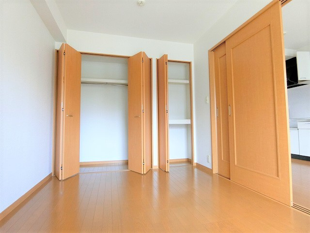 オレンジ・ヒルの寝室