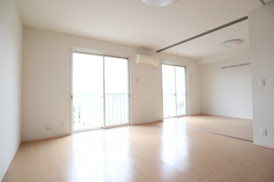 【居間・リビング】 | スカイハイム西田