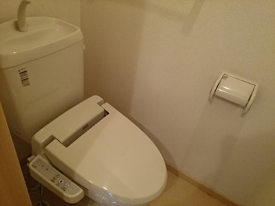 【トイレ】 | アクティブ・ウィングⅩ | 落ち着いたトイレです