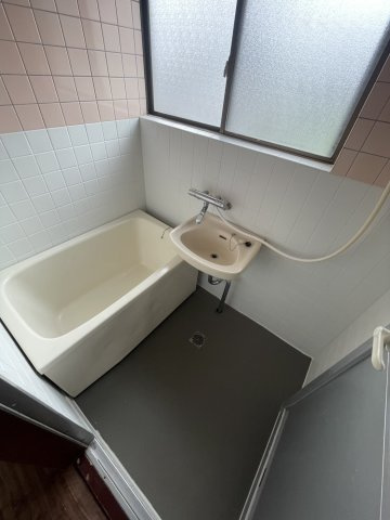 西野貸家
