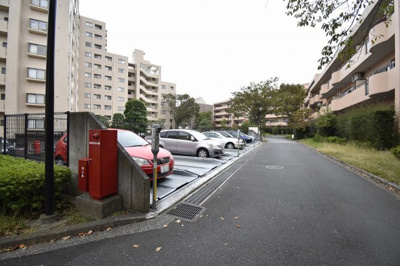【駐車場】 | シンフォニックヒルズかがやきの街13号棟 | 機械式駐車場