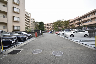 【駐車場】 | シンフォニックヒルズかがやきの街13号棟 | 機械式駐車場