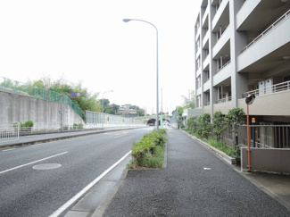 【周辺】 | 前面道路