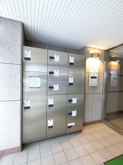 【その他共用部分】 | 不在時にもお荷物が受け取れる宅配ボックス