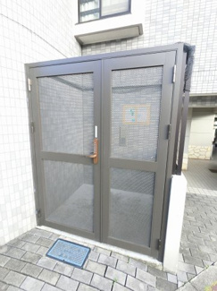 【その他共用部分】 | 敷地内ゴミ置場