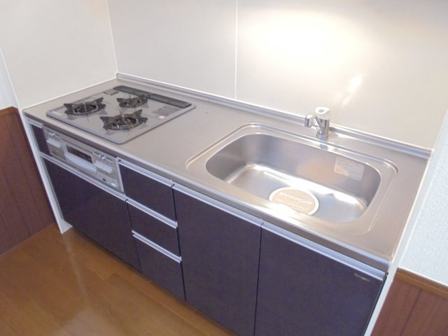 ロイヤルパレス市川のキッチン