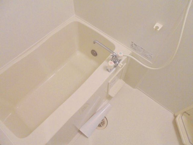 ロイヤルパレス市川の浴室